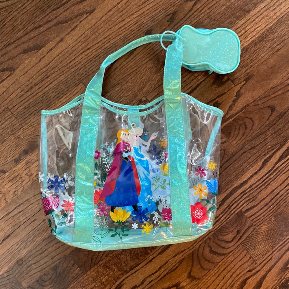 Disneys Frozen reusable tote bag